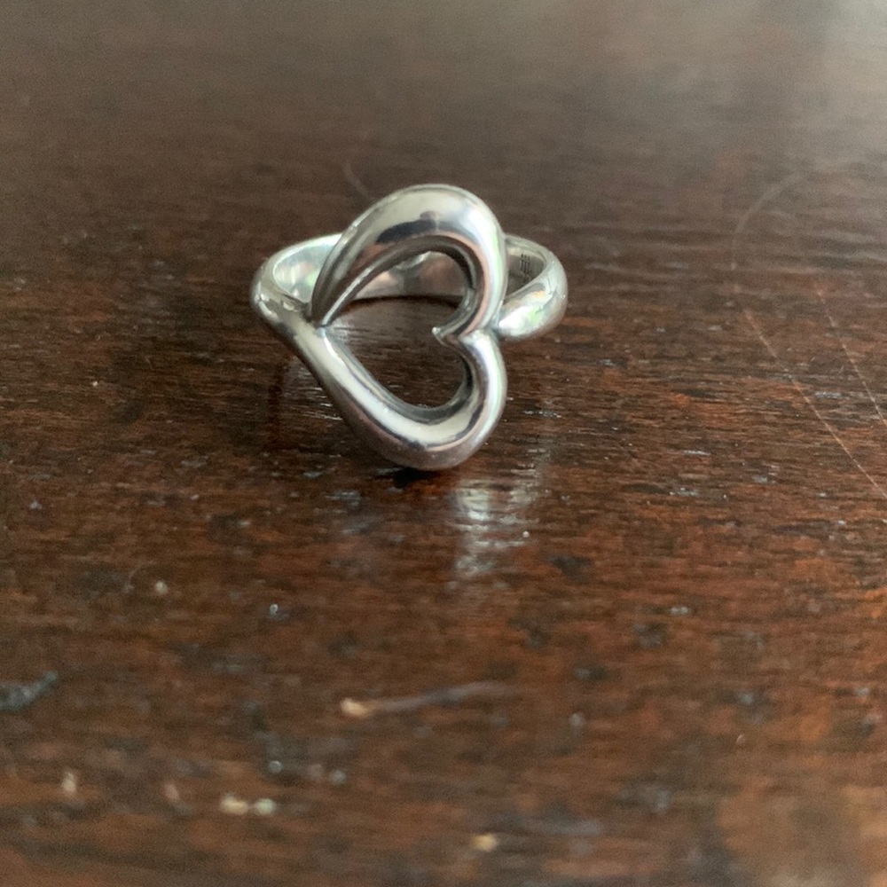 James Avery Abounding heart ring (Retired design)